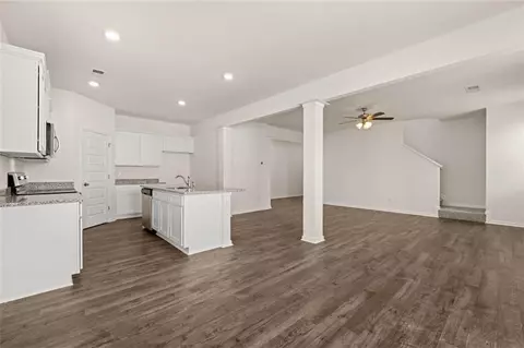 12010 Conrad Cir, Hampton, GA 30228 photo 13
