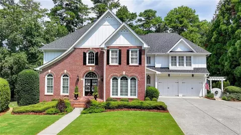 895 Allen Lake Ln, Suwanee, GA 30024