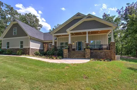 1170 Bailey Rd SE, Aragon, GA 30104