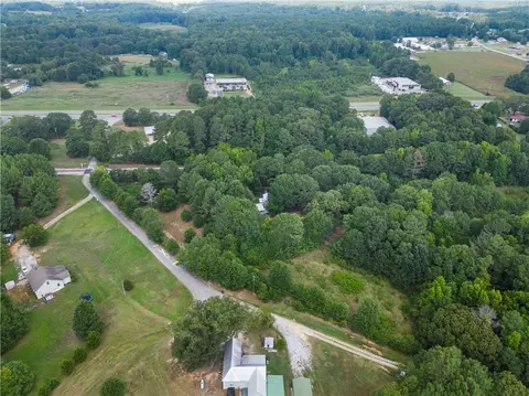147 Morris Ln, Colbert, GA 30628 photo 7