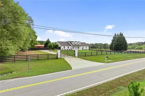 3225 Indian Shoals Rd, Dacula, GA 30019