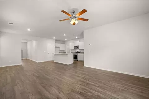 11981 Conrad Cir, Hampton, GA 30228 photo 11