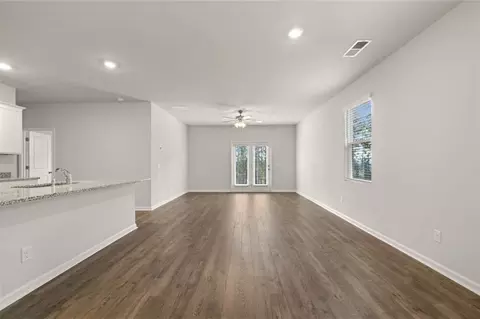 11981 Conrad Cir, Hampton, GA 30228 photo 5