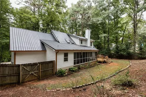 Exterior - 92 Taylor Len Dr, Lagrange, GA 30240 photo 8 of 19