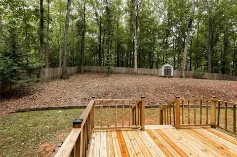 Exterior - 92 Taylor Len Dr, Lagrange, GA 30240 photo 16 of 19
