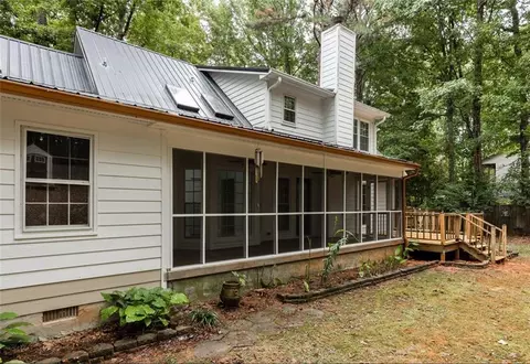 Exterior - 92 Taylor Len Dr, Lagrange, GA 30240 photo 10 of 19