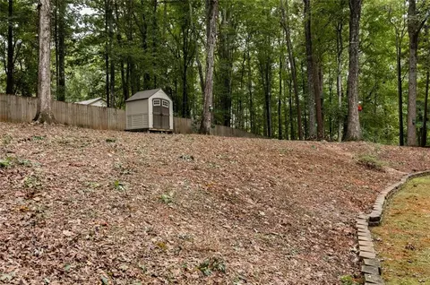 Exterior - 92 Taylor Len Dr, Lagrange, GA 30240 photo 18 of 19