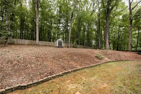 Exterior - 92 Taylor Len Dr, Lagrange, GA 30240 photo 17 of 19