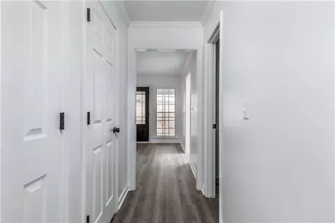 Entry Way - 92 Taylor Len Dr, Lagrange, GA 30240 photo 1 of 4