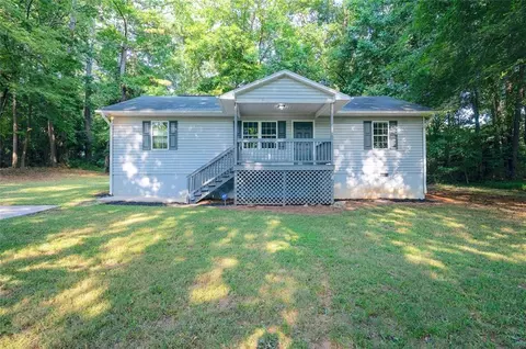7694 Tara Rd, Jonesboro, GA 30236
