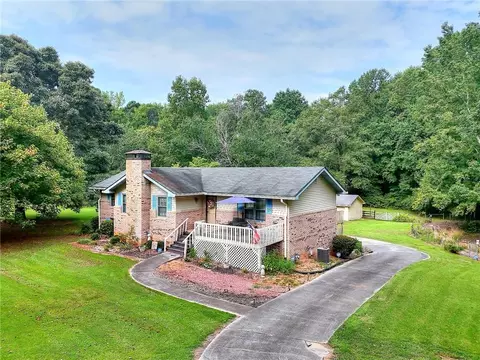 2970 Old Broadnax Mill Rd, Loganville, GA 30052