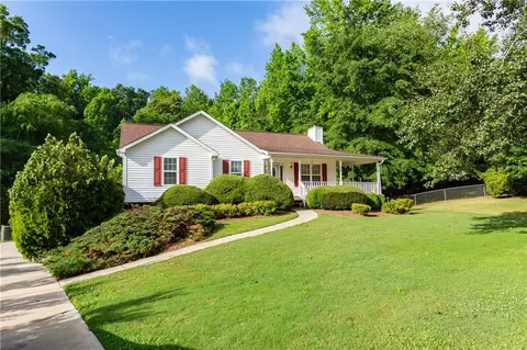70 Greenville Ct, Hampton, GA 30228 photo 2