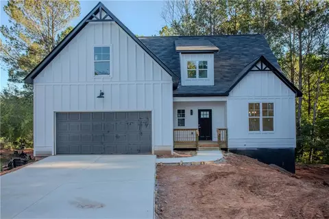 30 Daisy Ln, Villa Rica, GA 30180