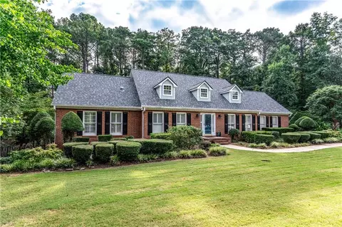1880 Calvin Dr, Duluth, GA 30097