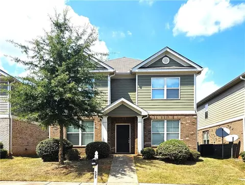 525 Tulip Ln, Mcdonough, GA 30252