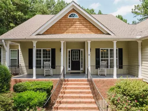 8 Triple Crown Ct, Rome, GA 30161