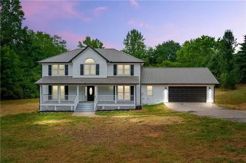 4430 Post Rd, Cleveland, GA 30528