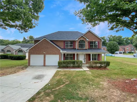 1869 Watercrest Dr, Jonesboro, GA 30236