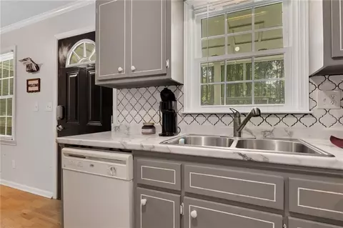 35 Perry Ln, Buchanan, GA 30113 photo 5