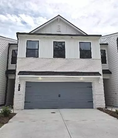 2044 Underwood Dr, Lawrenceville, GA 30043