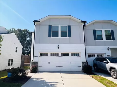 5562 Plain Field Ln, Lilburn, GA 30047