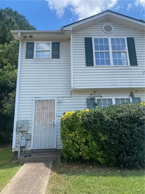 7255 Crestside Dr, Austell, GA 30168