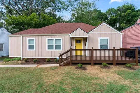 1909 Sylvan Ridge Dr, Atlanta, GA 30310