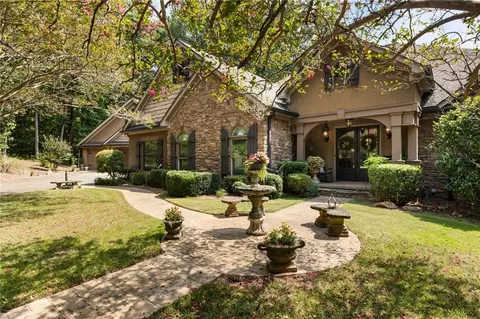 1279 Hasty Trl, Canton, GA 30115