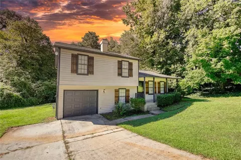 5118 Fairforest Dr, Stone Mountain, GA 30088
