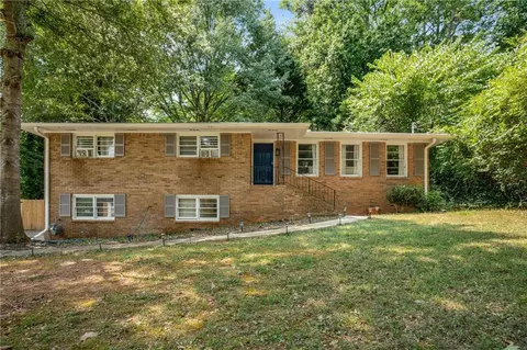 1345 Maple Dr SW, Lilburn, GA 30047
