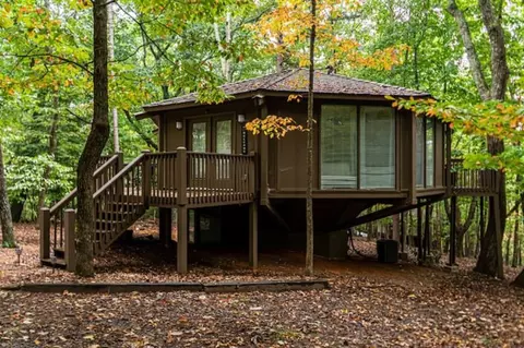 76 Treetopper Cir, Jasper, GA 30143