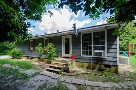 125 Smith Cir, Braselton, GA 30517