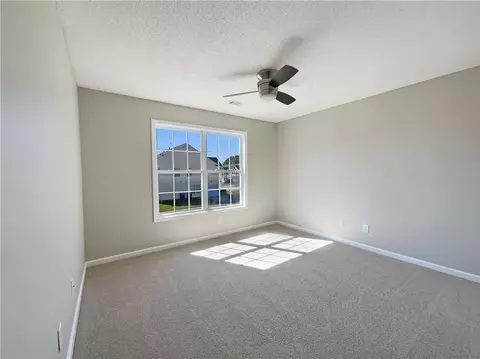 135 Crestfield Cir, Covington, GA 30016 photo 6