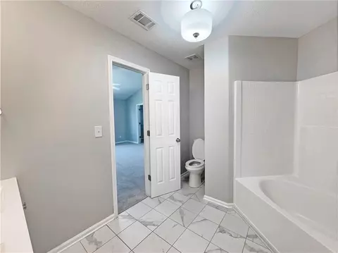 135 Crestfield Cir, Covington, GA 30016 photo 5