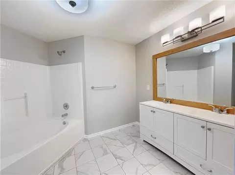 135 Crestfield Cir, Covington, GA 30016 photo 7