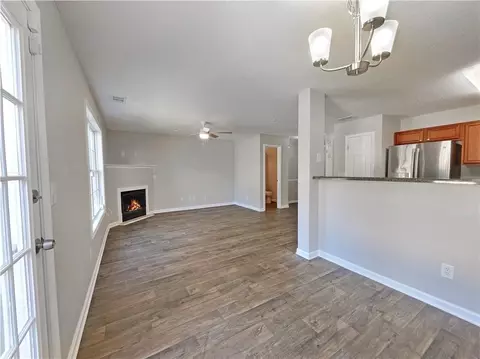 135 Crestfield Cir, Covington, GA 30016 photo 13