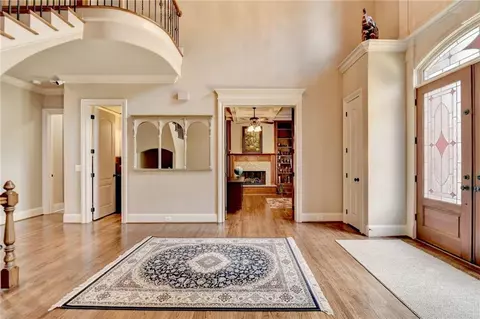 Entry Way - 2794 Pebble Hill Trce, Duluth, GA 30097 photo 2 of 8