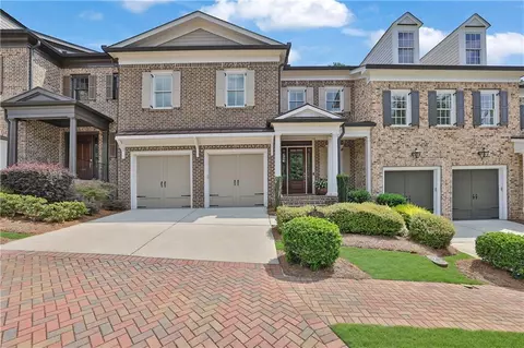 555 Windy Pines Trl, Roswell, GA 30075