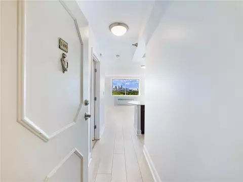 2479 Peachtree Rd NE #1409, Atlanta, GA 30305