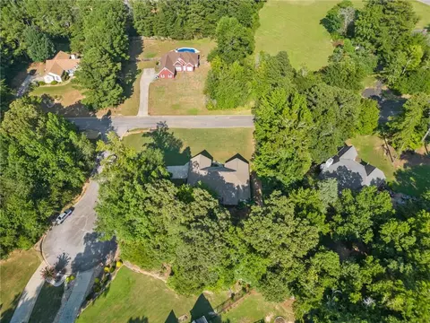 103 Springs Ct, Mcdonough, GA 30252