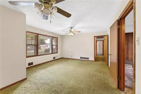 6445 Fleming Rd, Morrow, GA 30260 photo 7