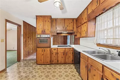 6445 Fleming Rd, Morrow, GA 30260 photo 11