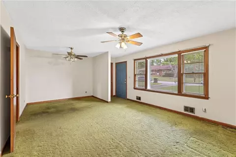 6445 Fleming Rd, Morrow, GA 30260 photo 6