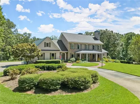 208 Summit Trail Ln, Dawsonville, GA 30534
