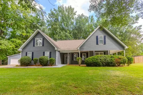 165 Savannah Ln, Jefferson, GA 30549