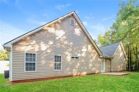35 Highgrove Dr, Covington, GA 30016 photo 17