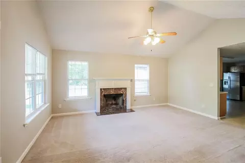35 Highgrove Dr, Covington, GA 30016 photo 4