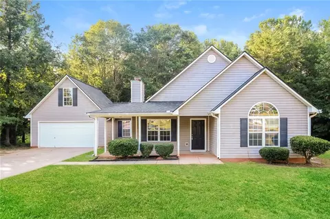 35 Highgrove Dr, Covington, GA 30016