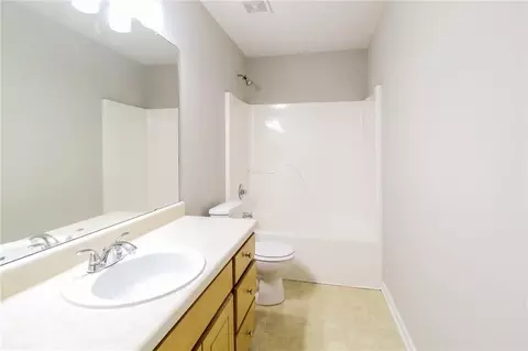 35 Highgrove Dr, Covington, GA 30016 photo 12