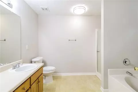 35 Highgrove Dr, Covington, GA 30016 photo 10